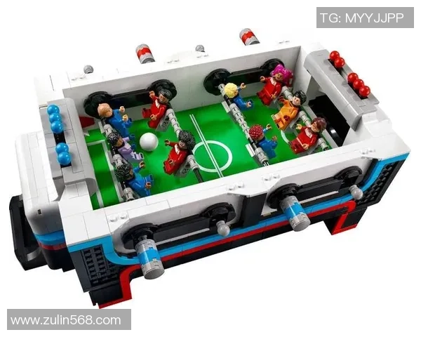 《超级球星大乱斗：3D足球场上的搞笑冒险与热血挑战》